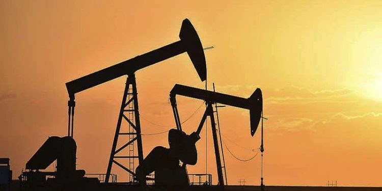 Brent petrolün varil fiyatı 130 doların üzerine çıktı