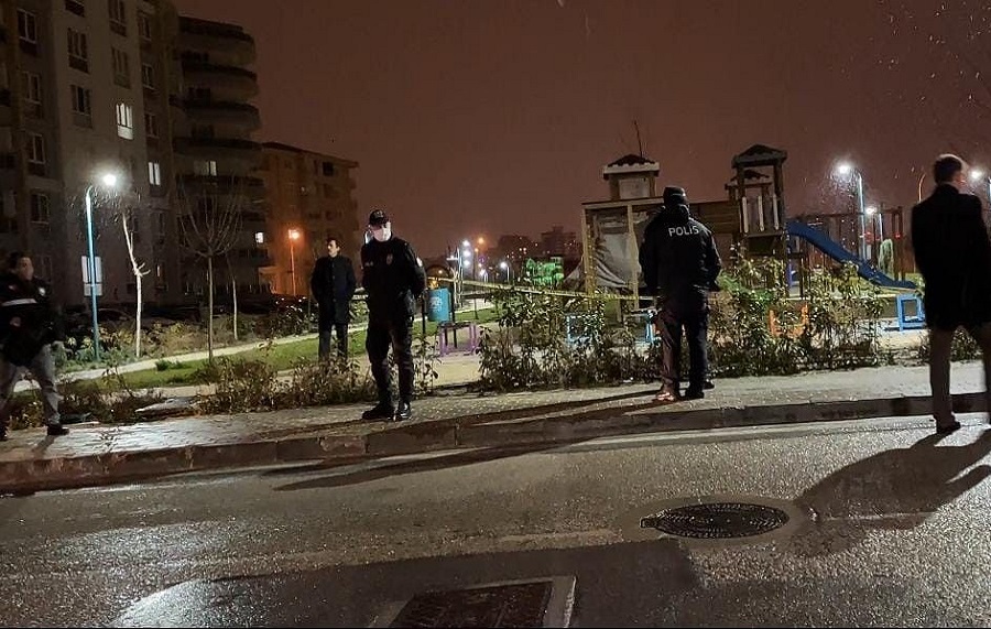 Bursa’da kadın hakim direğe asılı bulundu