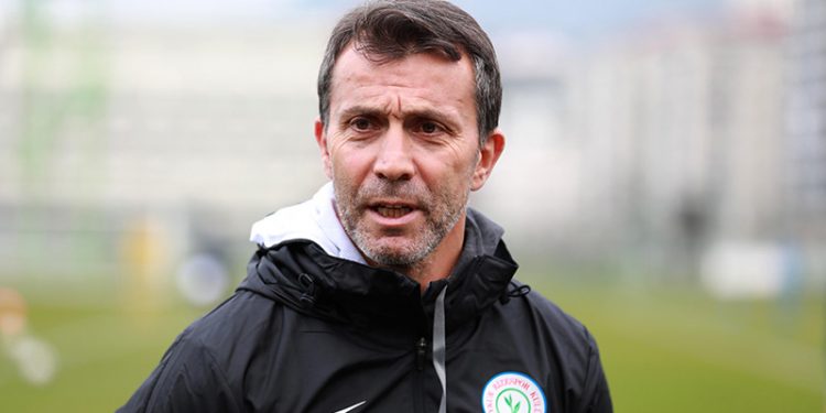 Bülent Korkmaz: Taraftarımız her oyuncuya sahip çıksın