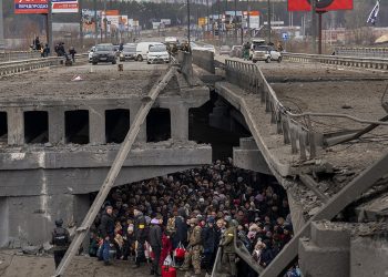 CANLI BLOG | İşgal girişimi sürüyor; tahliye için 11 saatlik ateşkes