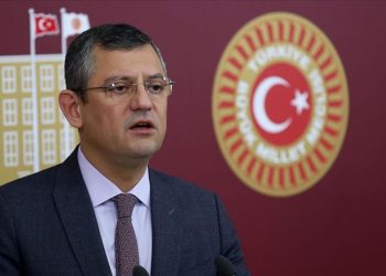 CHP'li Özel'den Bakan Nebati'ye soru önergesi: Kur korumalı mevduatın Hazine'ye yükü ile ilgili 'oldukça sınırlı' ifadesinin ölçütü nedir?