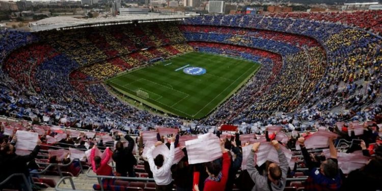 Camp Nou'da kadınlar El Clasico maçında seyirci rekoru