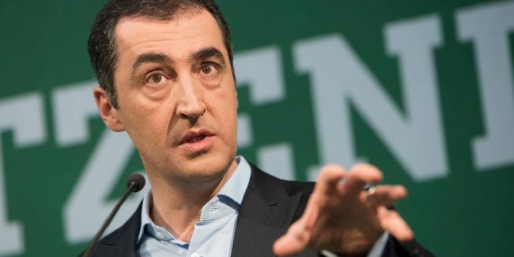 Cem Özdemir: Türkiye’de bazı solcular zihnen 70’li yıllarda kalmış