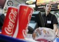 Coca-Cola Rusya’daki faaliyetlerini askıya aldı