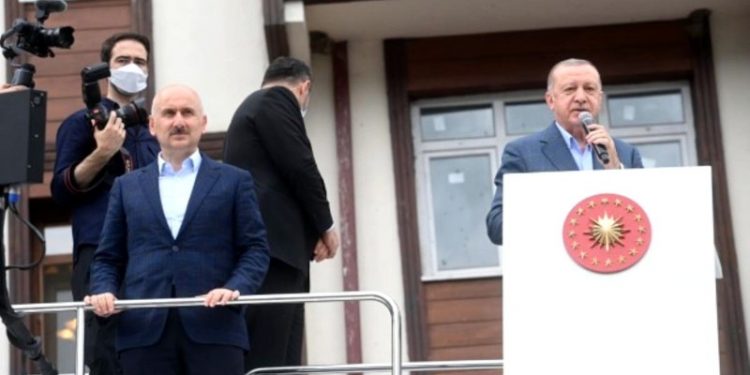 Cumhurbaşkanı Erdoğan ve Bakan Karaismailoğlu hakkında suç duyurusu