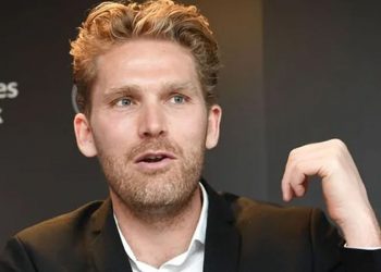 Danimarkalı iş insanı Rasmus Ankersen, Göztepe'ye talip oldu