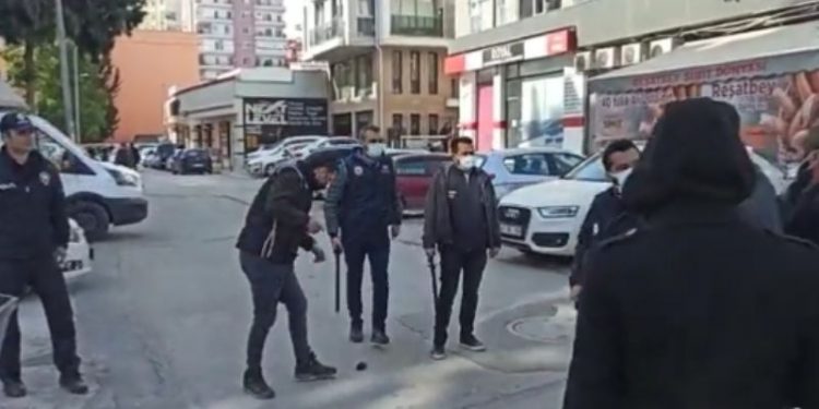 Davutoğlu: Sokak ortasında işkence talimatını polislere hangi akıl verdi?