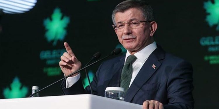 Davutoğlu: Tefecinin daniskası bu iktidar