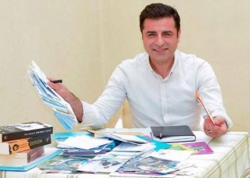 Demirtaş'ın yeni koğuş arkadaşıyla ilk fotoğrafı
