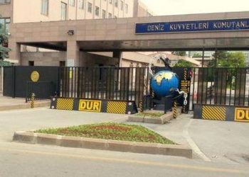 Deniz Kuvvetleri'ne operasyon: 14 gözaltı kararı