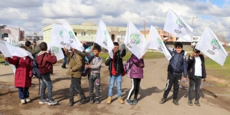 Diyarbakır’ın köyleri Newroz'a hazır