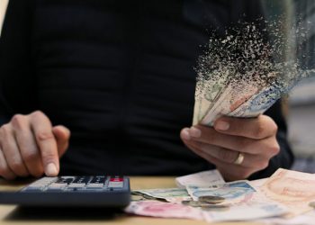 Dünya yazarı Aktaş: Enflasyonda kasım ayına kadar düşüş olmayacak