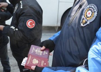 'Düzensiz göç' operasyonu: bin 261 kişi yakalandı