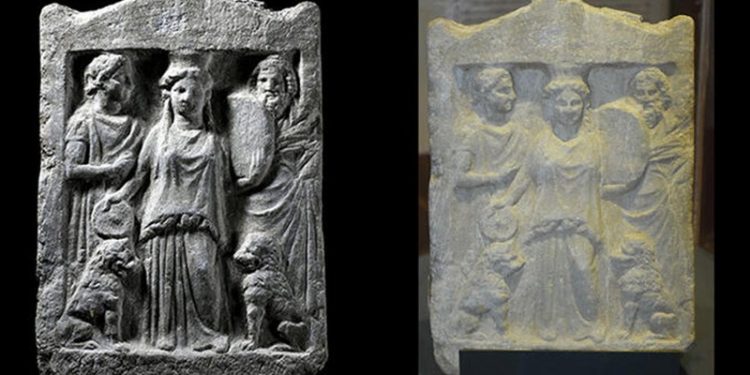 Efes Antik Kenti'nde bulunan ana tanrıça steli ilk kez sergide