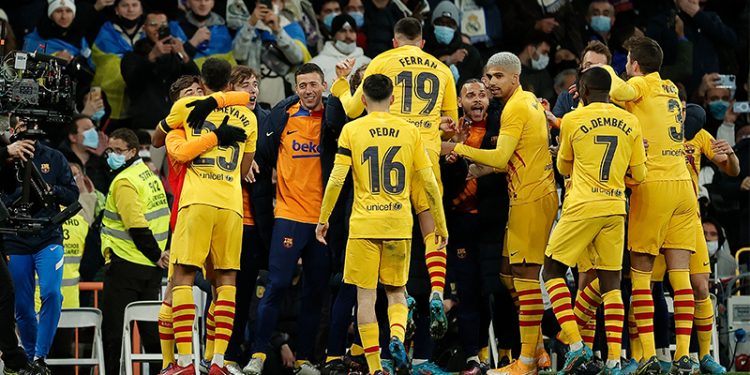 El Clasico'da Barcelona, Real Madrid'e deplasmanda fark attı