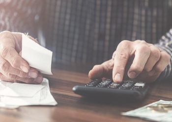 Enflasyon ayarı gelecek iddiası: Emeklilere Ramazan ikramiyesi ne kadar olacak?