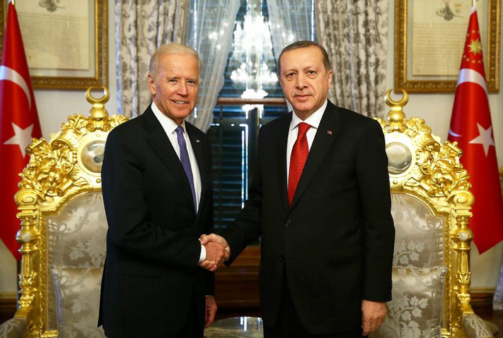 Erdoğan, Biden’dan Türkiye’ye yönelik yaptırımların kaldırılmasını istedi