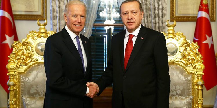 Erdoğan, Biden’dan Türkiye’ye yönelik yaptırımların kaldırılmasını istedi