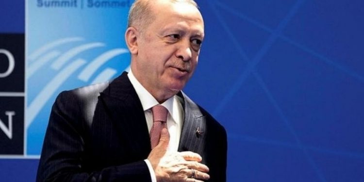 Erdoğan, NATO Olağanüstü Zirvesi’ne katılacak