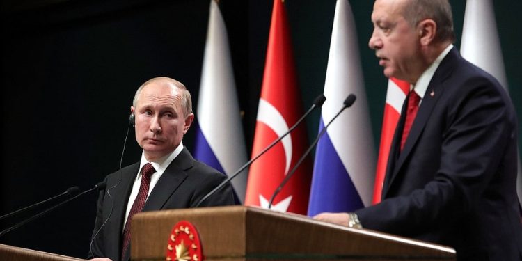 Erdoğan-Putin görüşmesi başladı