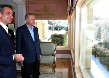 Erdoğan ile g&ouml;r&uuml;şm&uuml;şt&uuml;: Yunanistan Başbakanı Mi&ccedil;otakis koronaya yakalandı