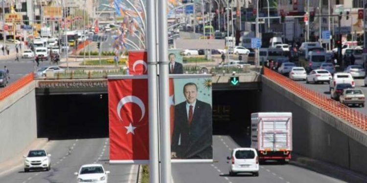 Erdoğan seçim yasaklarından muaf: Sınırsız kamu kaynağıyla propaganda yapabilecek