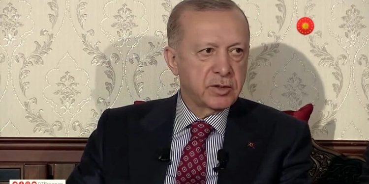 Erdoğan'a siyasilerden ve sosyal medyadan 'manda yoğurdu' tepkisi