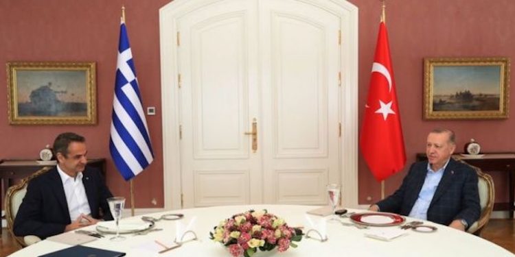 Erdoğan'la görüşmüştü; Miçotakis'in Covid-19 testi pozitif çıktı