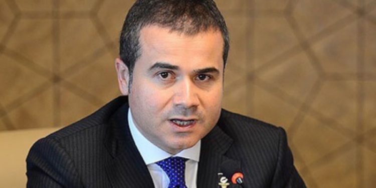 Erdoğan'ın dövdüğü ileri sürülen eski Bakan Kılıç, Külliye'yi eleştirdi