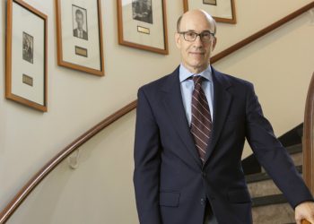 Eski IMF Başekonomisti Rogoff: Türkiye’nin ciddi bir faiz artırımına gitmeden enflasyonu aşağı çekebilmesi çok zor