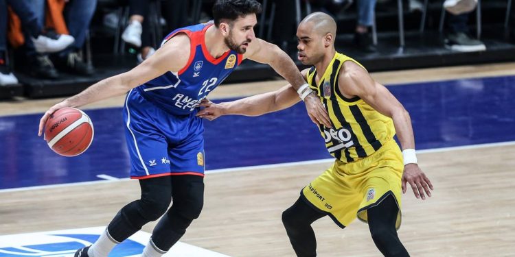Euroleague'de Türk derbisi; Anadolu Efes, Fenerbahçe Beko'yu konuk ediyor