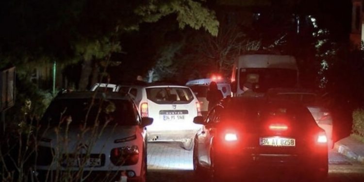 Eşi ve çocuklarını öldürdükten sonra intihar etti