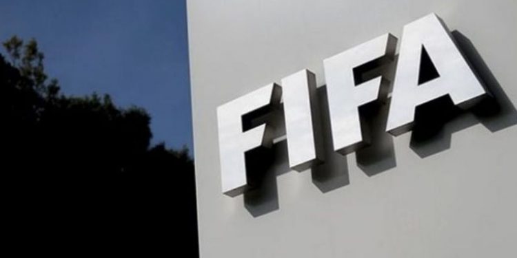 FIFA, Ukrayna'ya bir milyon dolar yardım yapacağını duyurdu