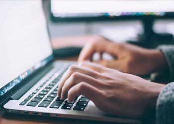 Fakülte Samsun’da, öğrencileri Ankara’da