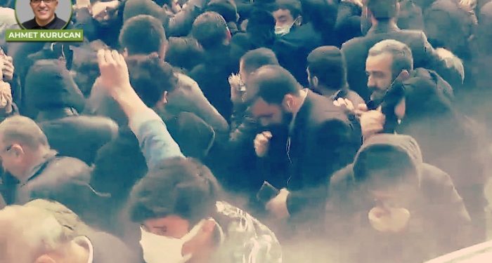 Faruk, furkan ve fark: Kör gözlere mertek olsun!