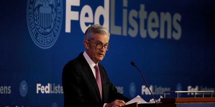 Fed Başkanı Powell'dan 'faiz artışlarına devam' mesajı