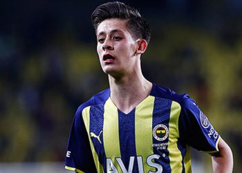 Fenerbahçe'den Arda Güler'e yeni sözleşme