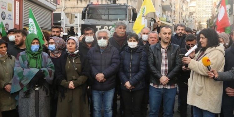 Ferhat Encü'den HDP Kartal İlçe Binası'na baskına tepki: Newroz'u hazmedemediler