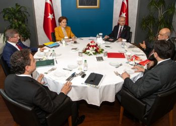 Fikret Bila: HDP anahtar parti konumuna gelmiş durumda