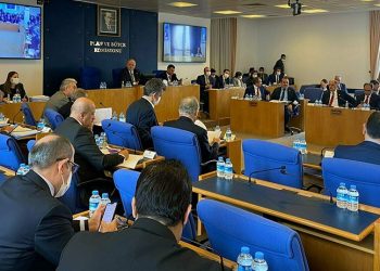 Finansman şirketlerine ‘itibar’ ve ‘ceza’ düzenlemesi tekliften çıkarıldı