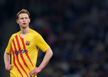Frenkie de Jong: Galatasaray iyi bir takım ama favori biziz