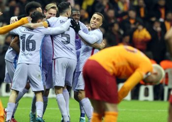 Galatasaray, Avrupa'ya veda etti