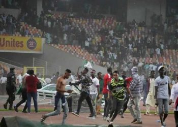 Gana-Nijerya maçında arbede: FIFA doktoru öldürüldü