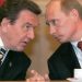 Gerhard Schröder barış için Putin’le görüşmeye gitti