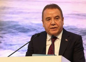 'Gönlümüzün adayı Kılıçdaroğlu' diyen Böcek: İktidara hazır olduğuna inancımız tamdır