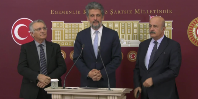 HDP'den asgari ücret için kanun teklifi: 'Erdoğan'ın maşallah dediği yüzde 50 zam, 40 gün dayanmadı'