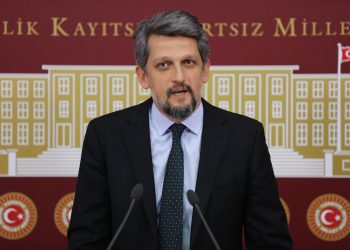 HDP’li Paylan’dan Bakan Nebati’ye: Cehaleti ile bizi rezil ediyor