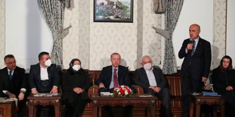 HaberTürk yazarı Par: Erdoğan’ın verdiği manda yoğurdu tarifine kendi tabanı da tepki göstermiş midir?