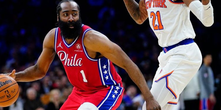 Harden, seyircisinin önünde galibiyetle başladı