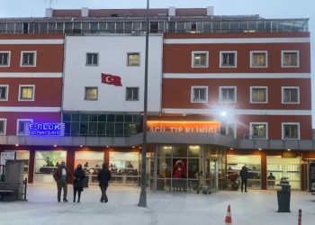 Hastadan sağlık çalışanlarına: Hepinizi gömmezsem adam değilim